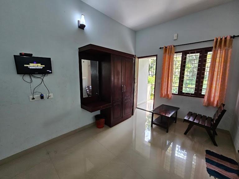 Pknhomestay Kumily Thekkady Exteriör bild